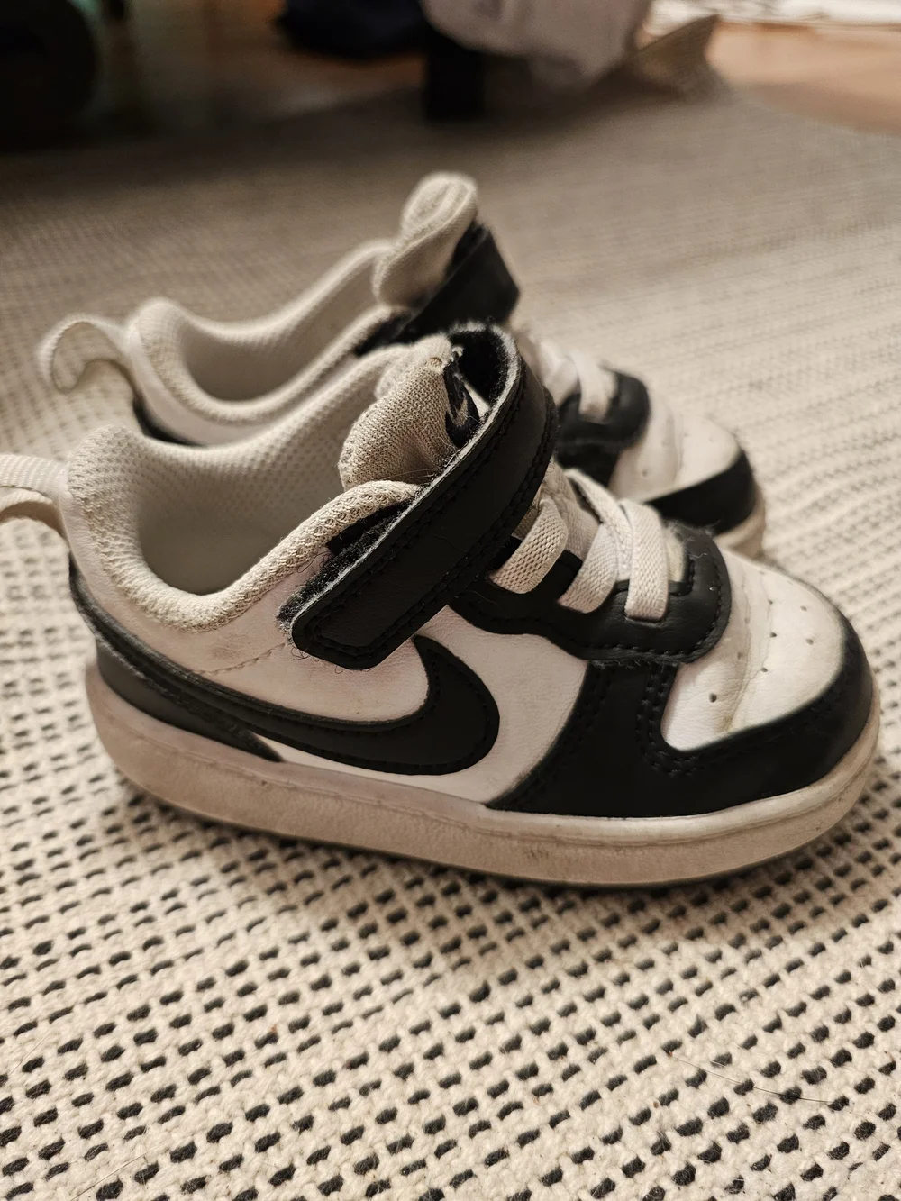 Kids Black & White Nike Athletic Sneakers with Hook-and-Loop Strap